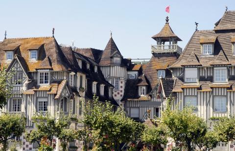 Ophorus Tours - Copy of Escape to Normandy's Côte Fleurie, Shore Excursion from Honfleur
