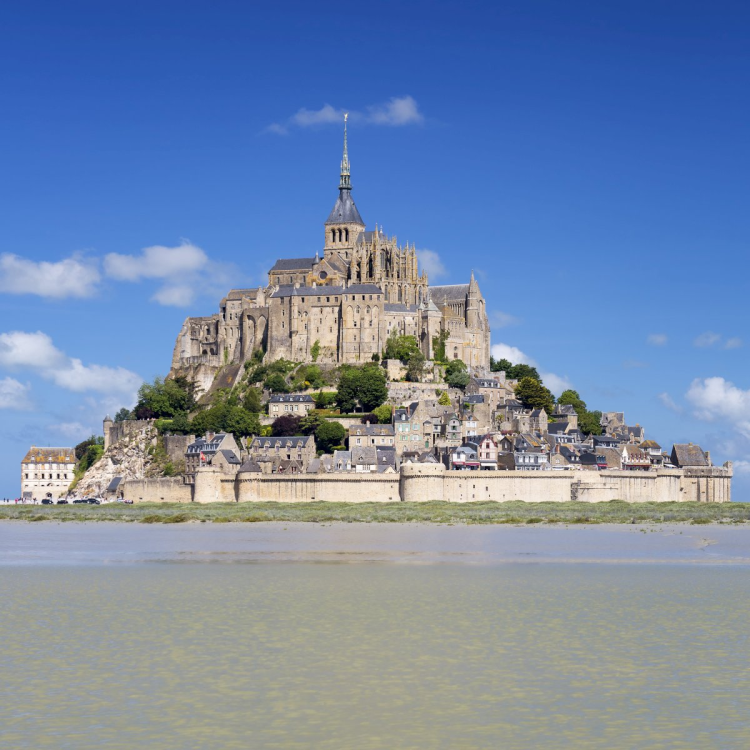 Ophorus Tours - Mont Saint Michel Village & Abbey: Private Tour from Cherbourg Cruise Port