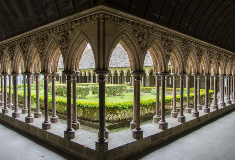 Ophorus Tours - Mont Saint Michel Village & Abbey: Private Tour from Cherbourg Cruise Port