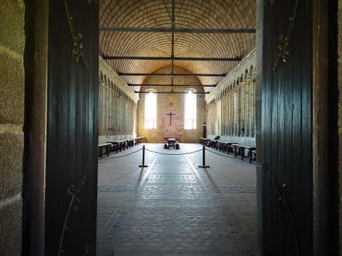 Ophorus Tours - Mont Saint Michel & Abbey Discovery: Guided Tour from Bayeux