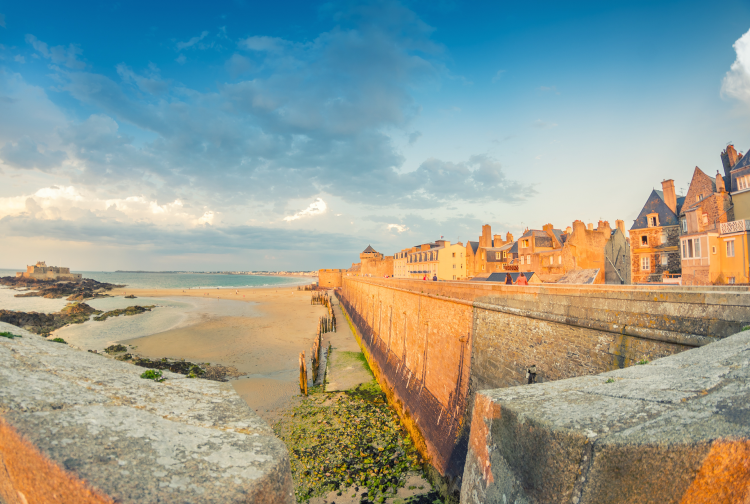 Ophorus Tours - Saint-Malo Private Shore Excursion: Dinan, Dinard & Montmarin Estate