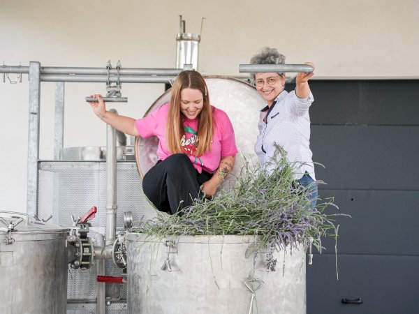 Ophorus Tours - Provence Lavender Perfume & Essential Oils Workshop