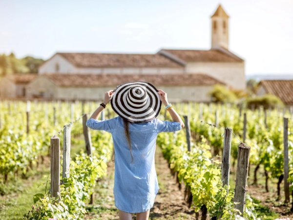 Ophorus Tours - Bordeaux to Saint-Émilion & Margaux Small Group Wine Tour