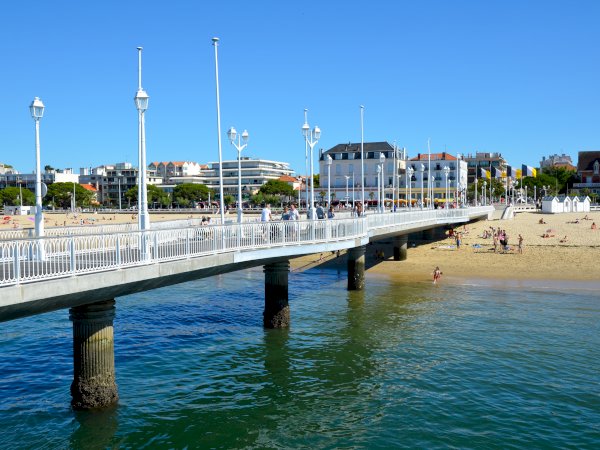 Ophorus Tours - Arcachon & Dune du Pilat Day Trip from Bordeaux Small Group Tour