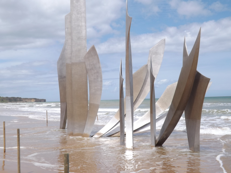Ophorus Tours - Discover D-Day History on a Small Group Half-Day Tour from Bayeux