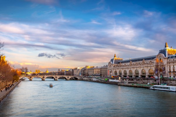 Ophorus Tours - Craft Your Parisian Adventure: Private Shore Excursion from Le Havre 