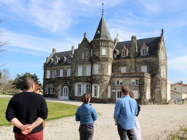 Ophorus Tours - Taste the Best of Bordeaux: Private Saint-Emilion & Medoc Wine Tour