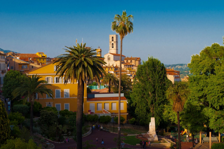Ophorus Tours - Cannes & Provence villages Small Group Day Trip from Nice