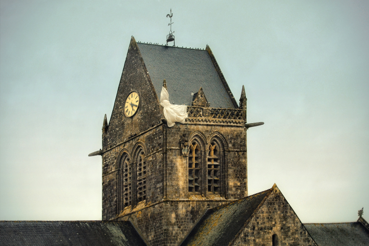 Ophorus Tours - D-Day Tour: Utah & Omaha Beaches, Sainte-Mère-Église & American Cemetery
