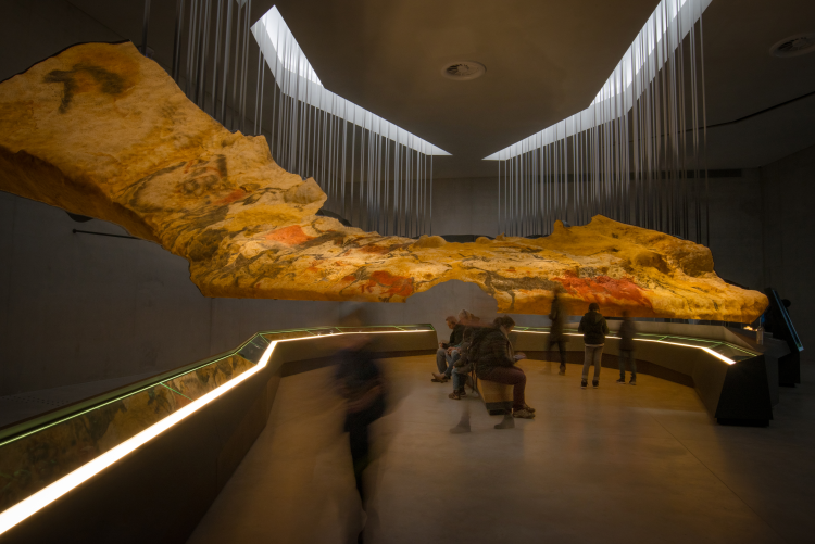 Ophorus Tours - Lascaux IV Cave Art Half-Day Tour from Sarlat - Small Group