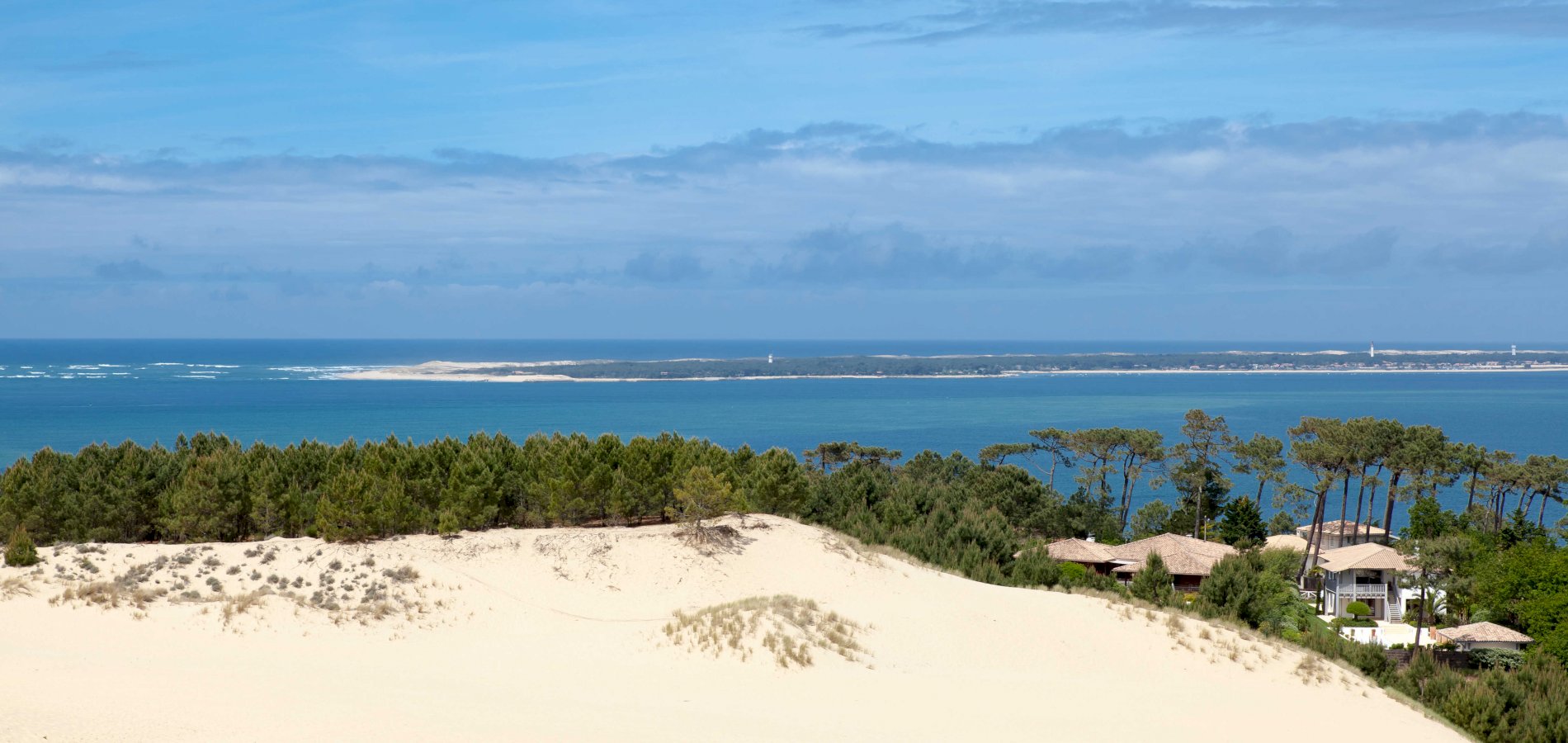 Ophorus Tours - Bordeaux Escape: Explore Arcachon Bay & Pilat Dune Privately