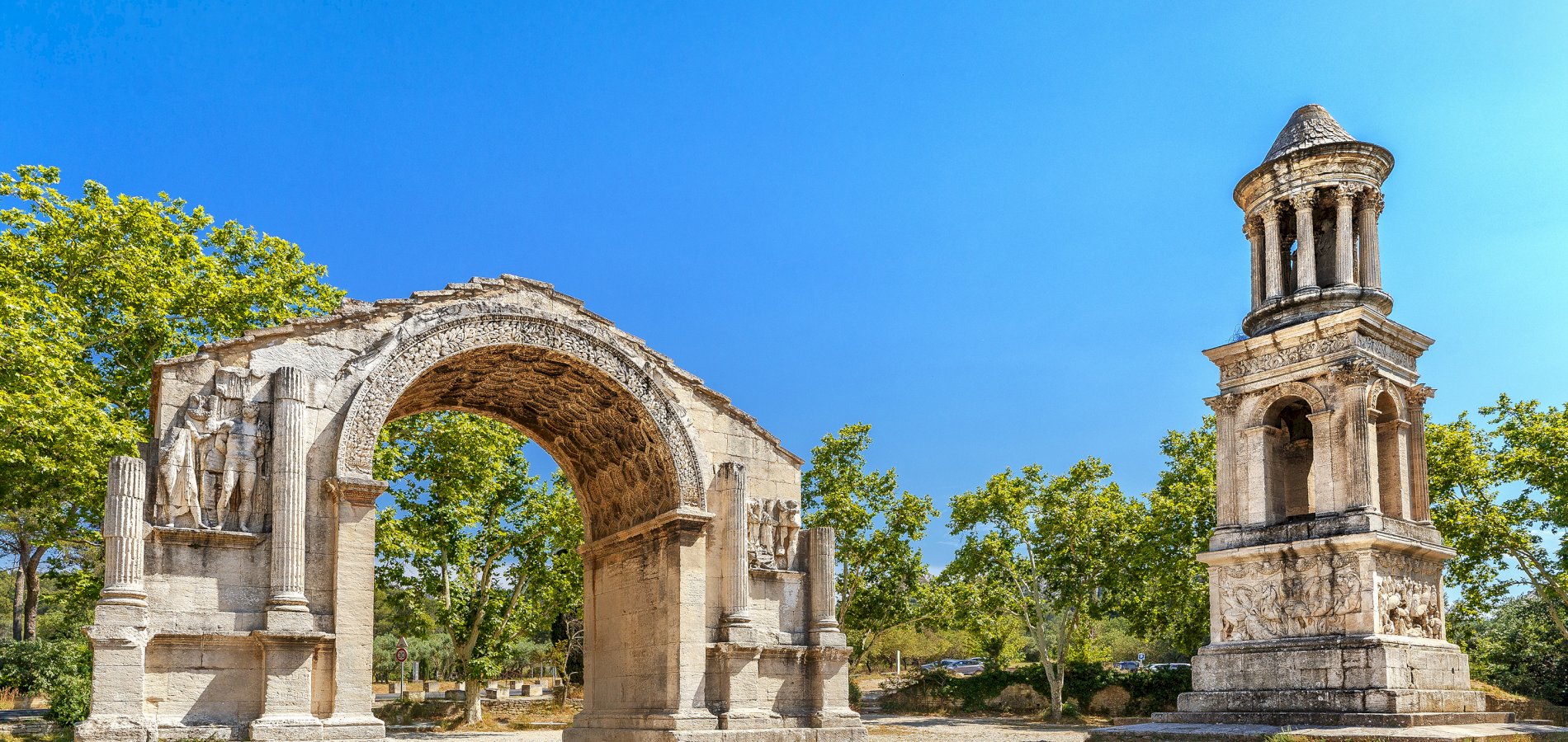 Ophorus Tours - Art & History Lovers: Private Tour to Saint Rémy & Les Baux