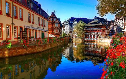 Ophorus Tours - From Colmar to Strasbourg Private Transfer