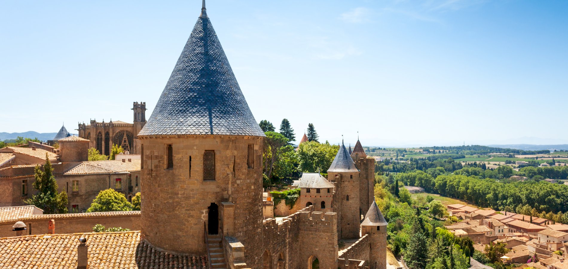 Ophorus Tours - From Toulouse to Carcassonne Private Transfer
