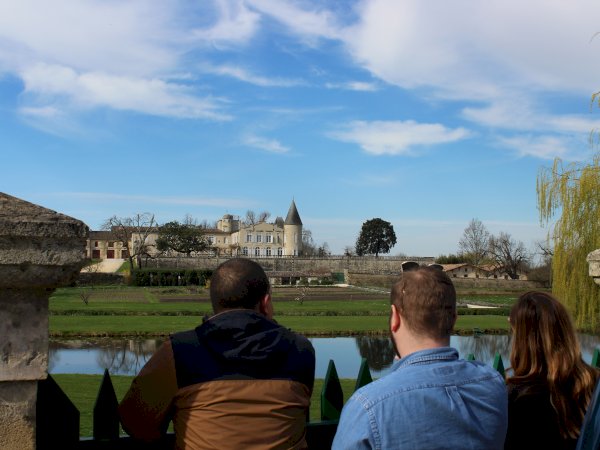 Ophorus Tours - Luxury Médoc Getaway: Full day Private Wine Tour for 2 from Bordeaux