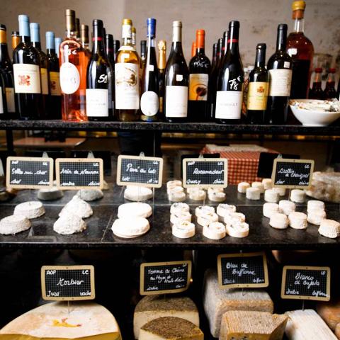Ophorus Tours - Bordeaux Gourmet Cheese Experience : A Journey Through French Cheeses & Wines
