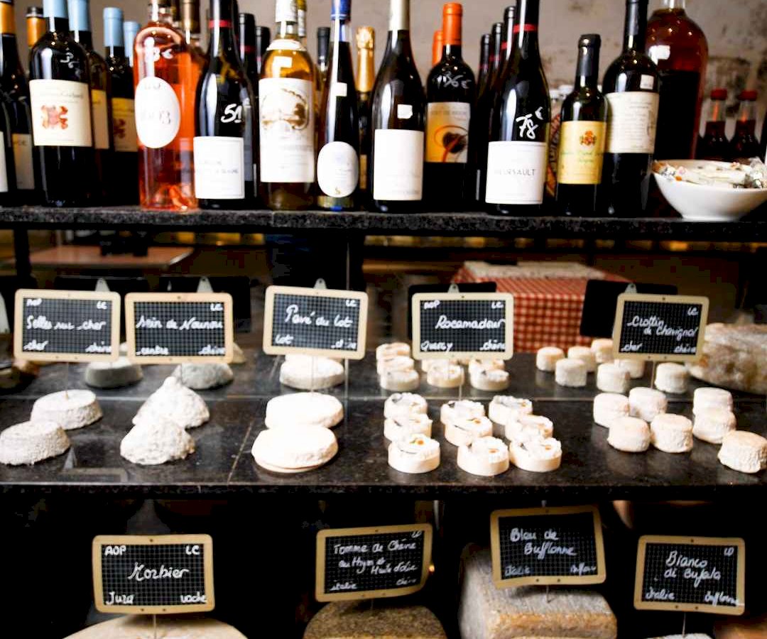 Ophorus Tours - Bordeaux Gourmet Cheese Experience : A Journey Through French Cheeses, Fun Facts & Wines