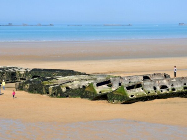 Ophorus Tours - Normandy D-Day British Sector Tour: Half-Day private experience from Bayeux