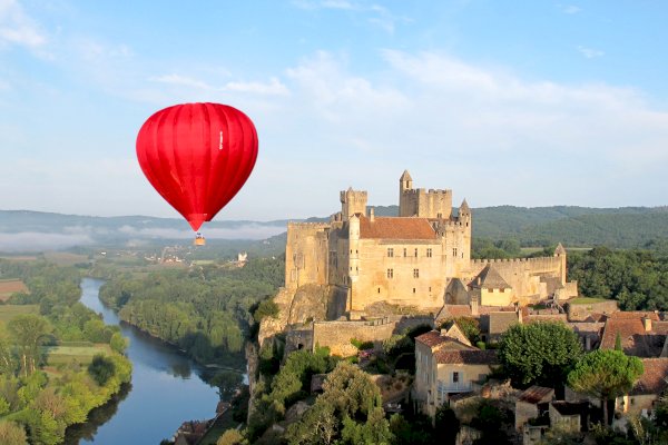 Ophorus Tours - Dordogne Valley Private VIP Hot Air Balloon Flight
