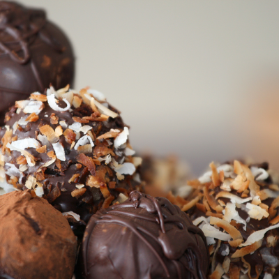 Chocolate & Macaron Stop