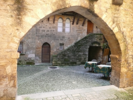 Ophorus Tours - Dordogne and Lascaux Cave Private Tour from Bordeaux