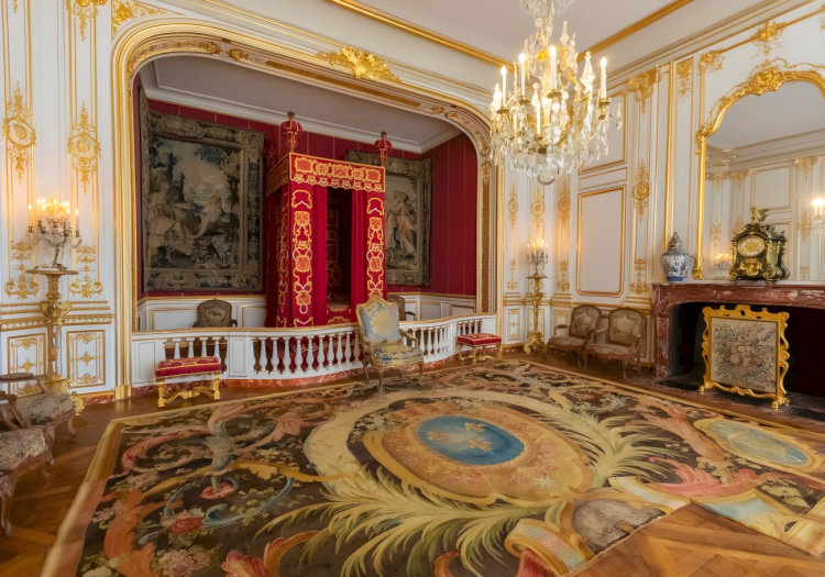 Ophorus Tours - Chenonceau & Chambord Castles Private Day Tour from Tours