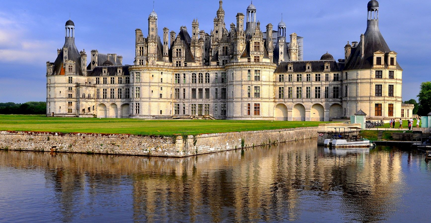 Ophorus Tours - Chenonceau & Chambord Castles Exclusive Visit from Tours