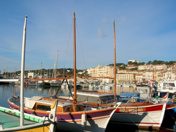 Ophorus Tours - Cassis Village Tour, Calanques Boat Ride & Provence Wines from Aix