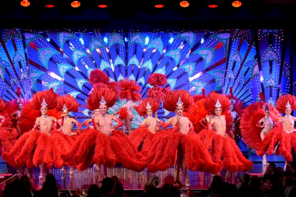 Ophorus Tours - Moulin Rouge Paris Cabaret Tickets - Belle Époque Dinner & Show