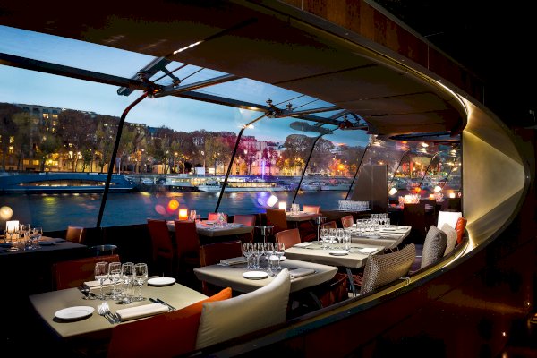 Ophorus Tours - Seine River Cruise with Dinner Paris France - Privilege Option