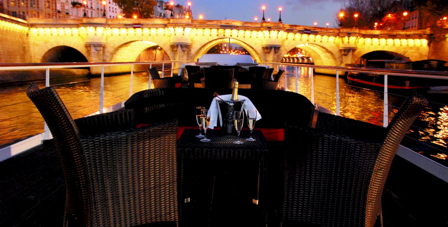 Ophorus Tours - Luxury Seine River Yacht Cruise, Fine Dining & Drinks in Paris France 