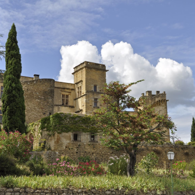 Visit Lourmarin village