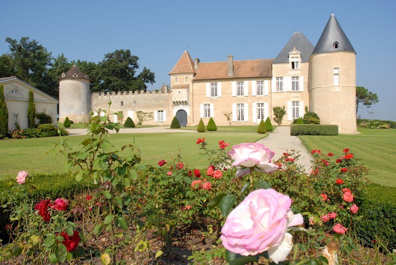 Ophorus Tours - Experience the Magic of Château d'Yquem - Anthology Tour