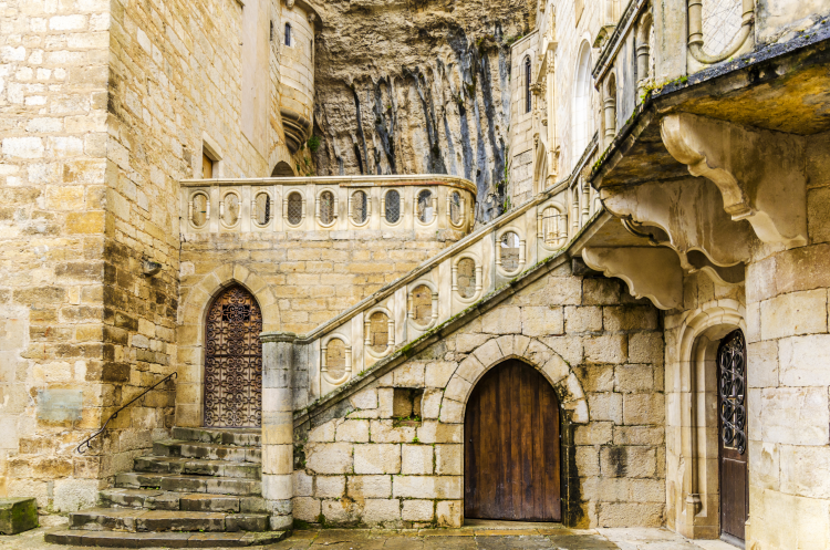 Ophorus Tours - Rocamadour Village: Discovering Medieval Splendor