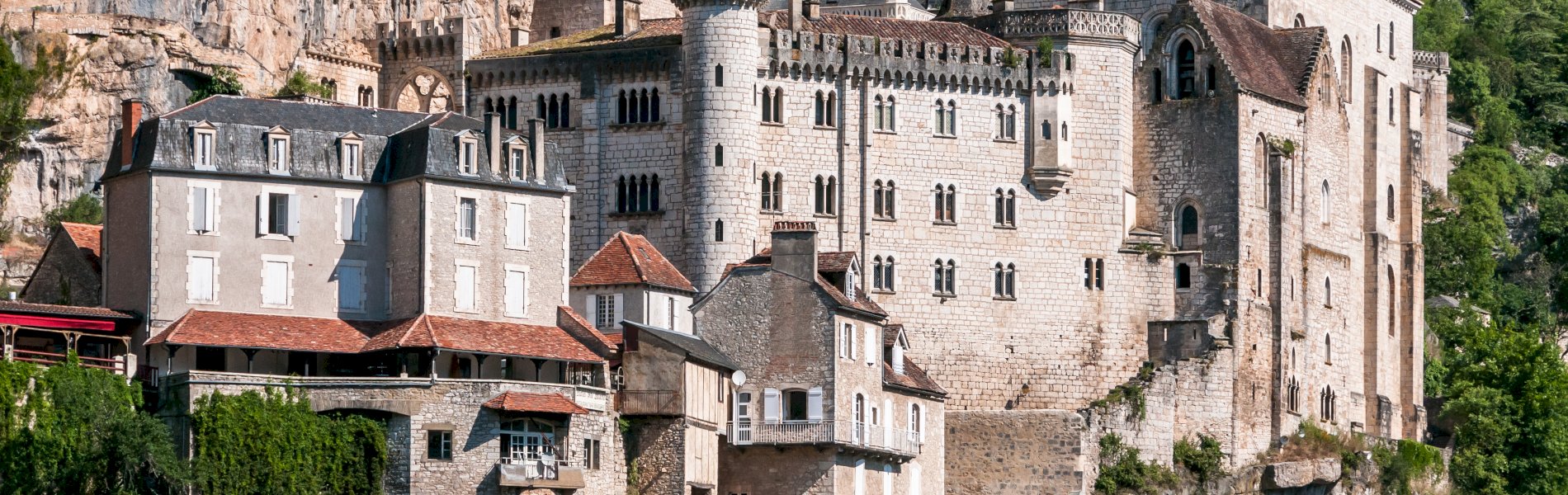 Ophorus Tours - Rocamadour Village: Discovering Medieval Splendor