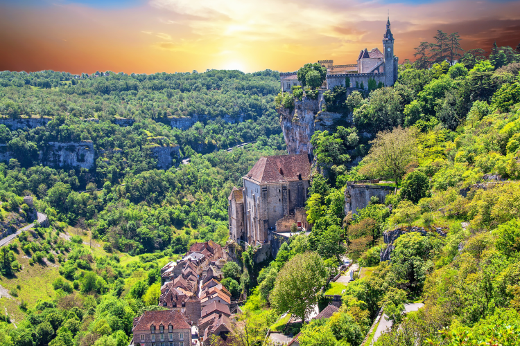 Ophorus Tours - Rocamadour Village: Discovering Medieval Splendor
