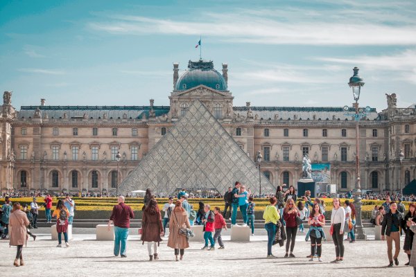 Ophorus Tours - Guided Visit Louvre Museum of Paris including Hotel Pick up & Drop off