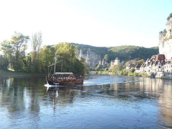 Ophorus Tours - 5-Day Private Dordogne Travel Package - 3* Hotel